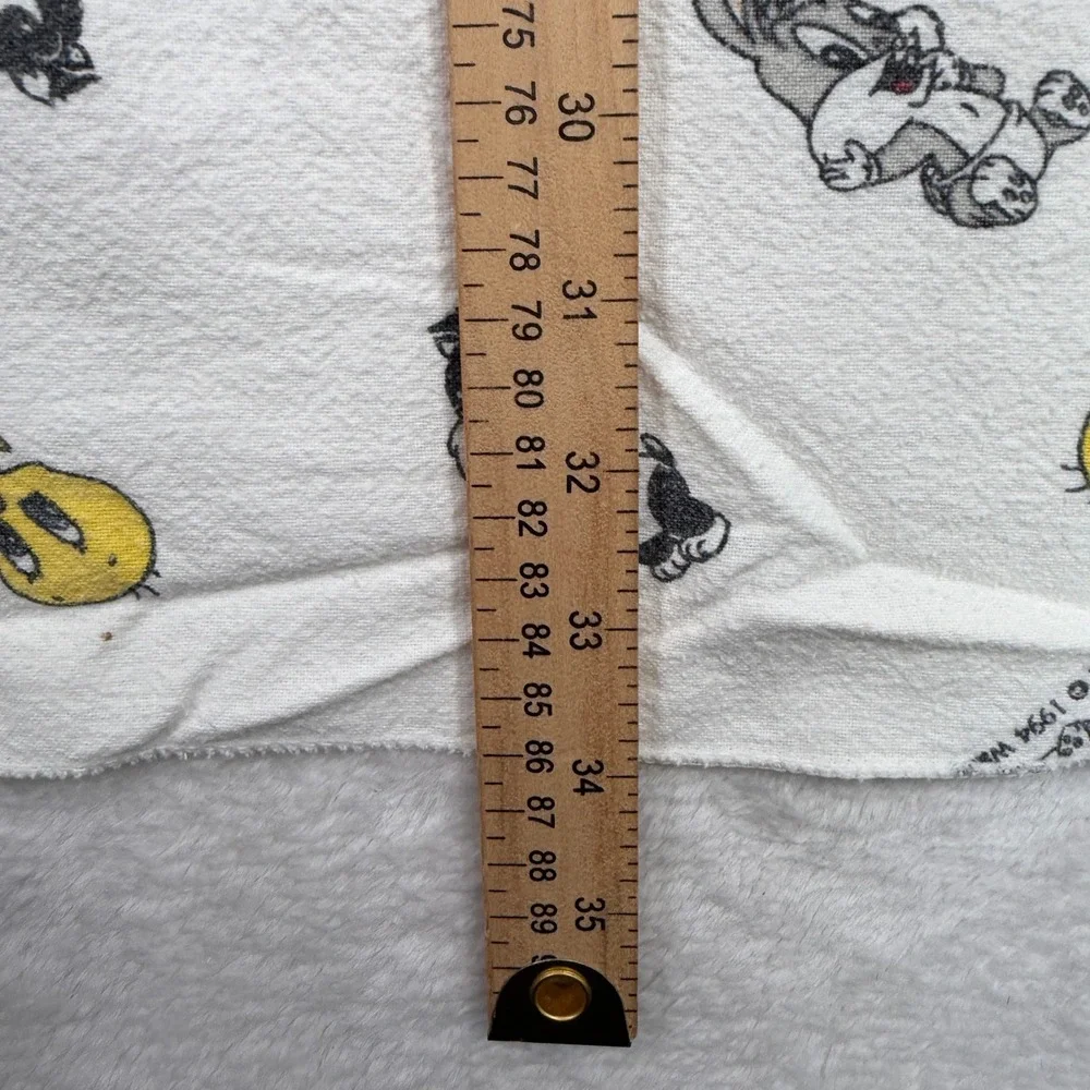 Warner Bros Baby Blanket Looney Tunes 1994 Vintage Flannel White Nursery Baby